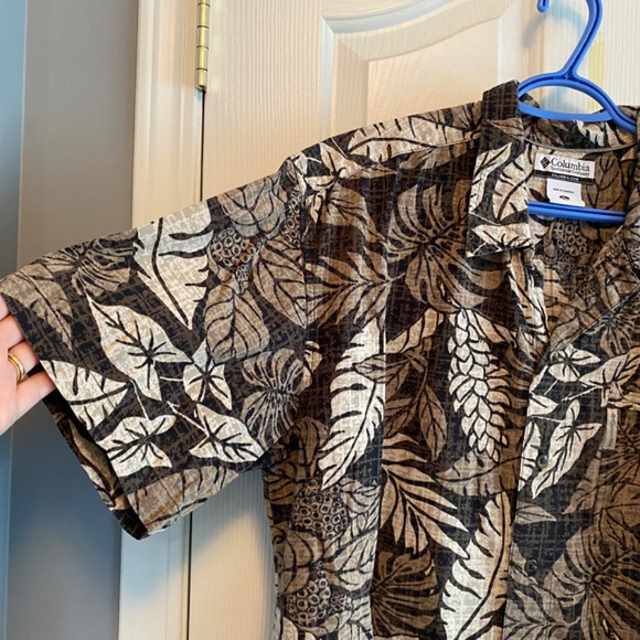 BUY 2 ITEMS GET 1 FREE - Columbia Brown Tropical Short Sleeve Shirt Sz XL - Picture 3 of 5